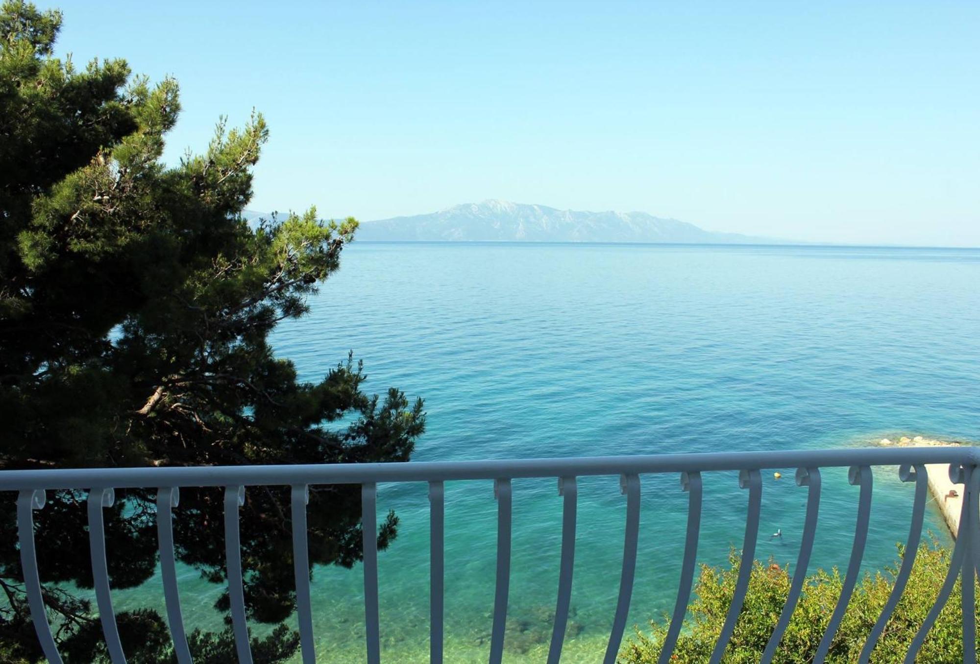 Apartments By The Sea Brist, Makarska - 505 Podaca Eksteriør bilde