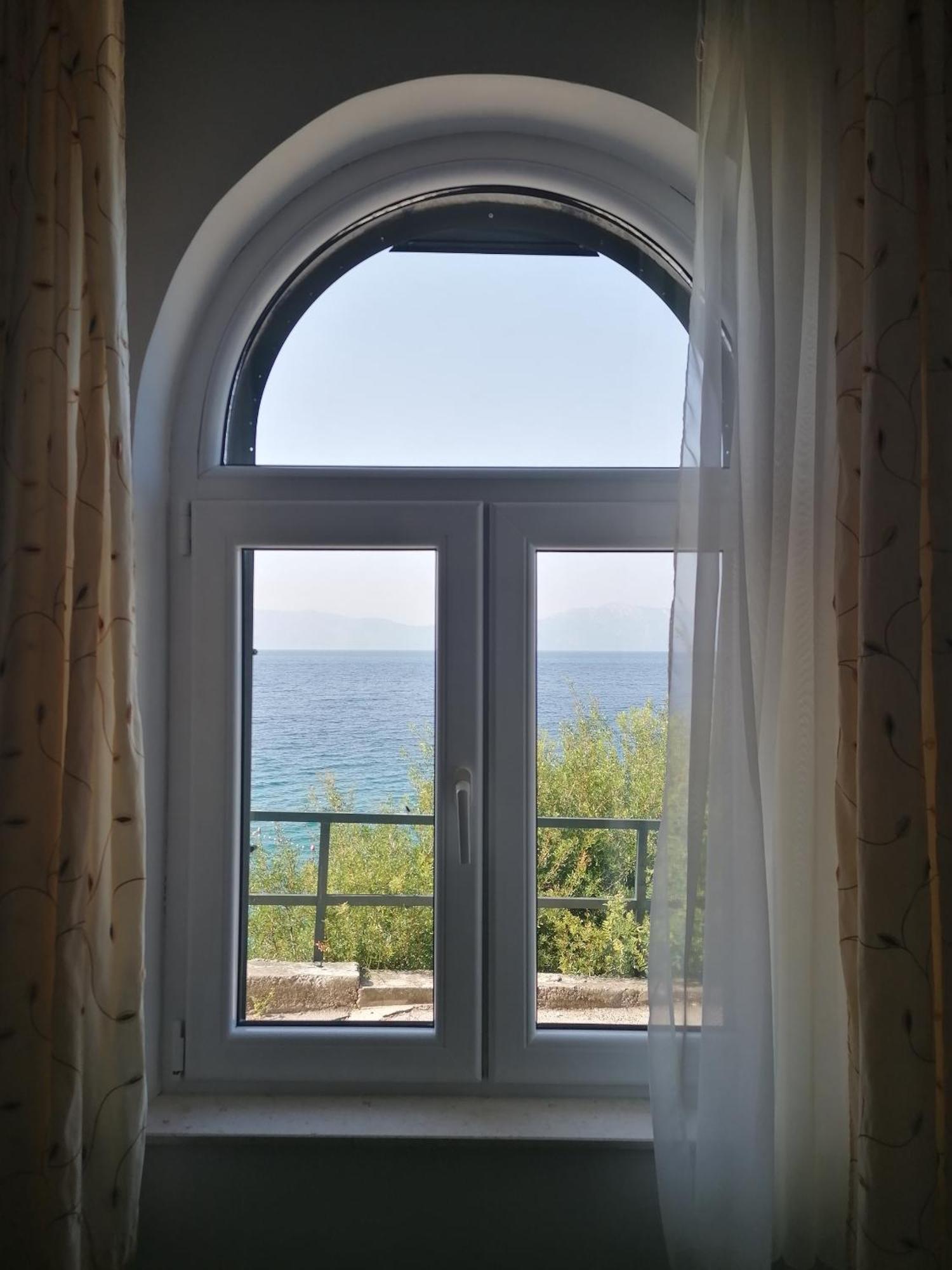 Apartments By The Sea Brist, Makarska - 505 Podaca Rom bilde
